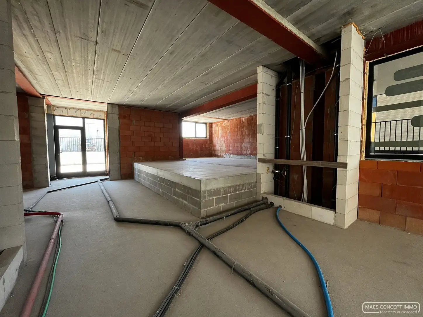 Horecapand te koop van 155 m2 met 135 m2 terras in centrum Anzegem foto 6