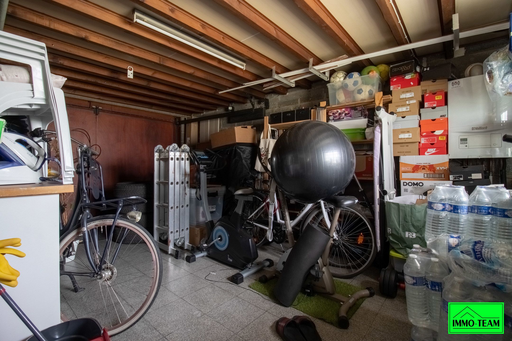 Ruime, instapklare woning met 4 slaapkamers foto 12
