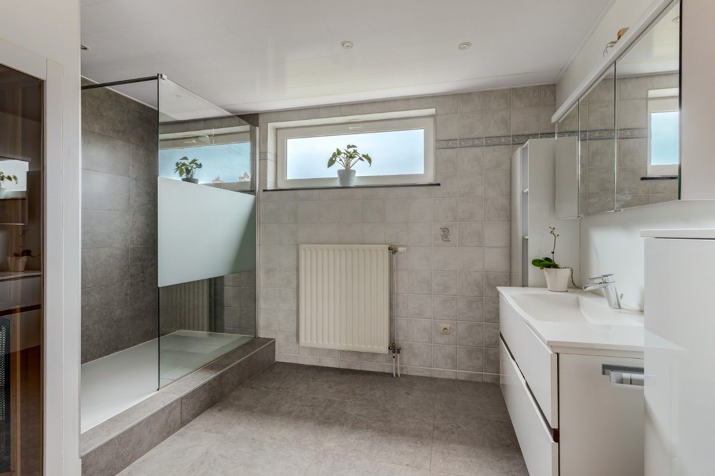 Instapklare HOB met 4 slpk., garage en toffe tuin foto 19