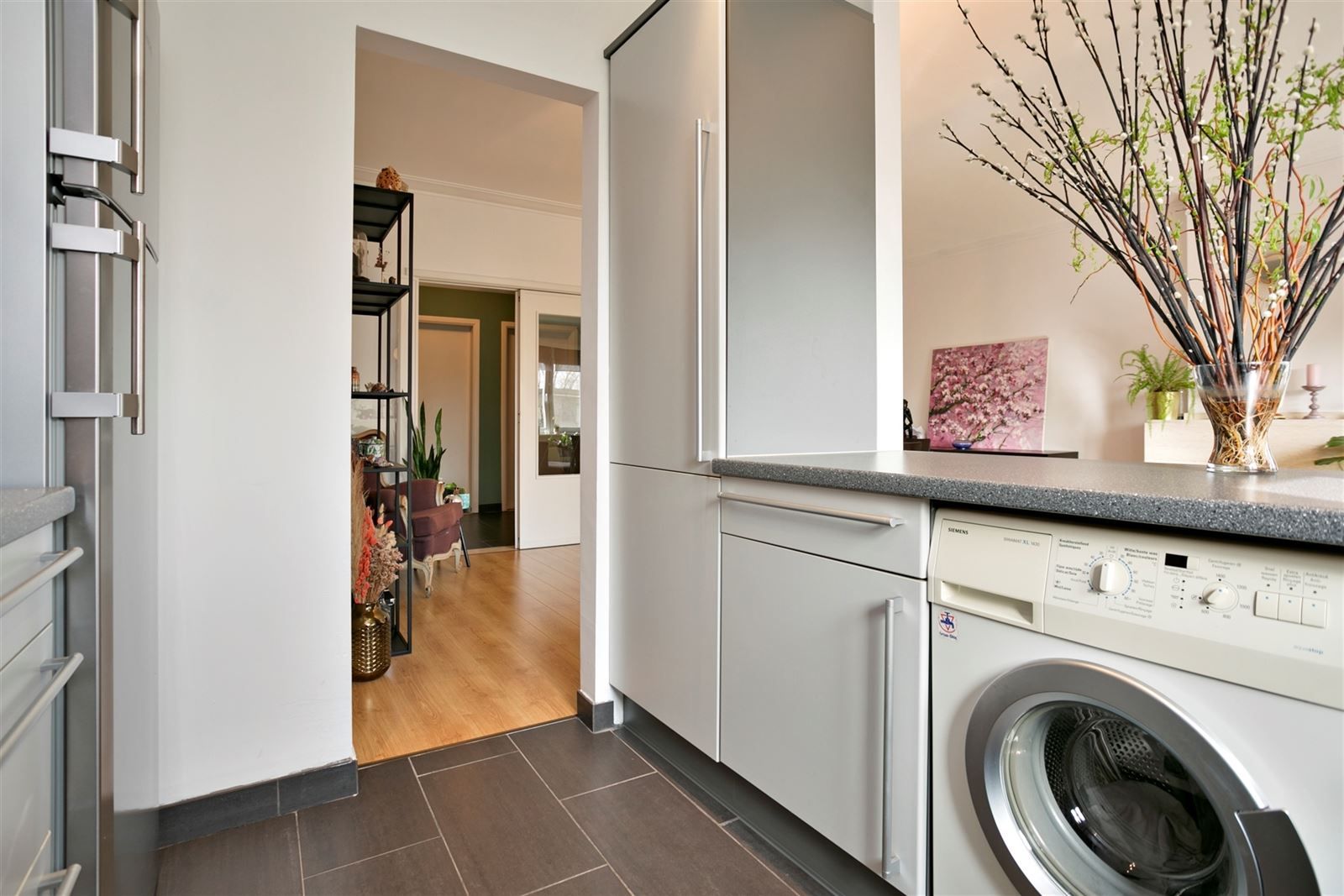 Hoboken:gezellig, gemeubeld 2 slaapkamer appartement  foto 9