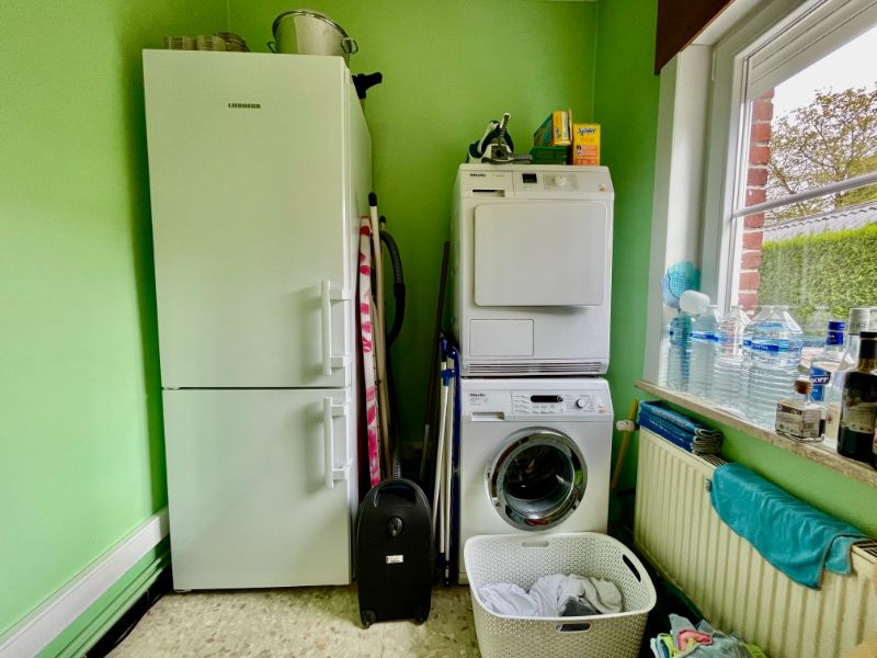 Ruime villa te huur in Mariakerke foto 18