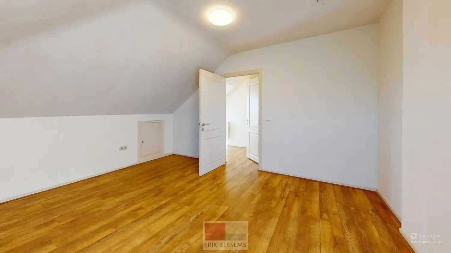 Gezellig 1-slaapkamer dakappartement met ruime leefruimte / open keuken ZONDER LIFT foto 12