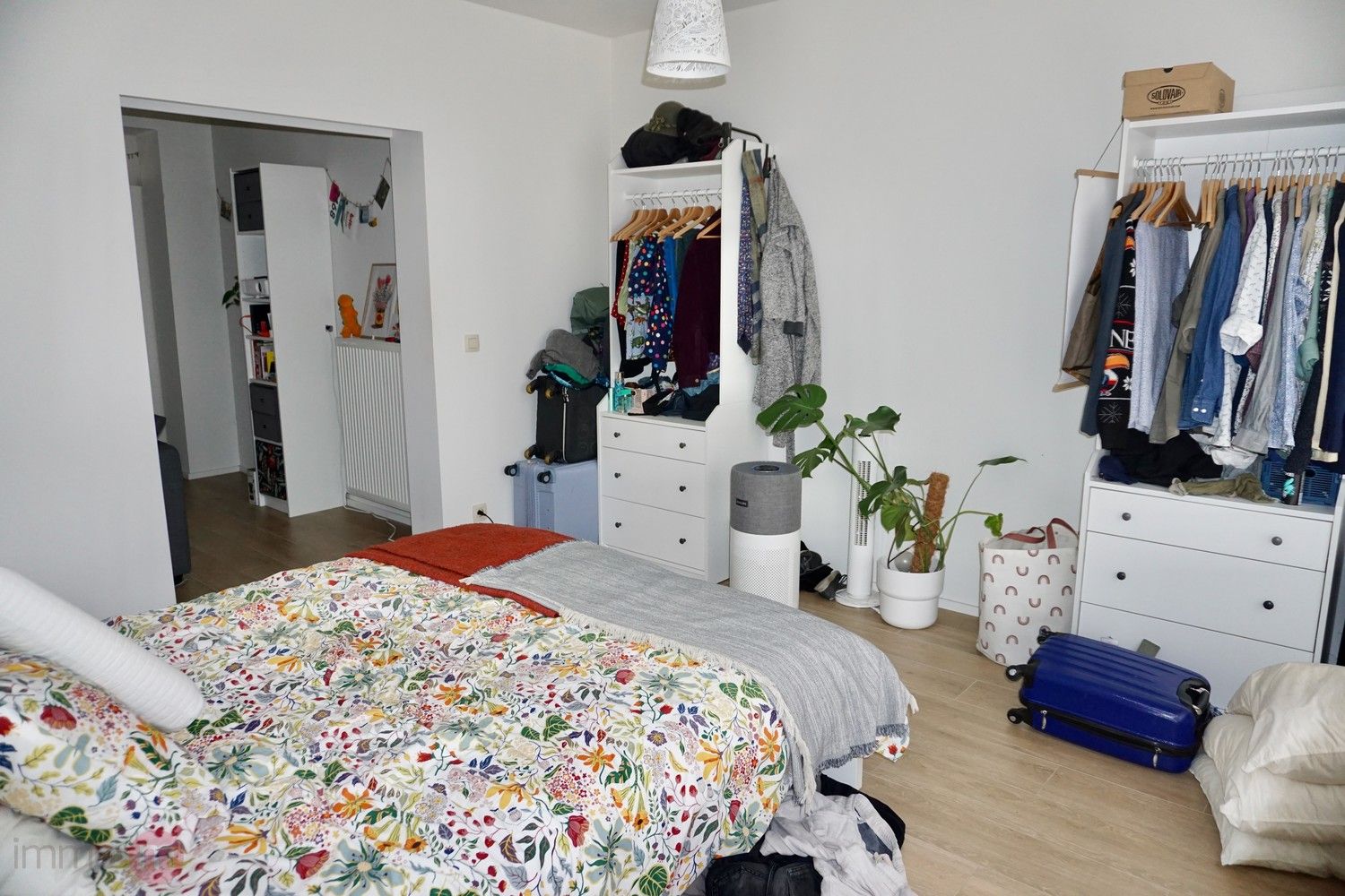 Gerenoveerd 1 slaapkamer appartement met groot terras/binnenkoer en garage. foto 14