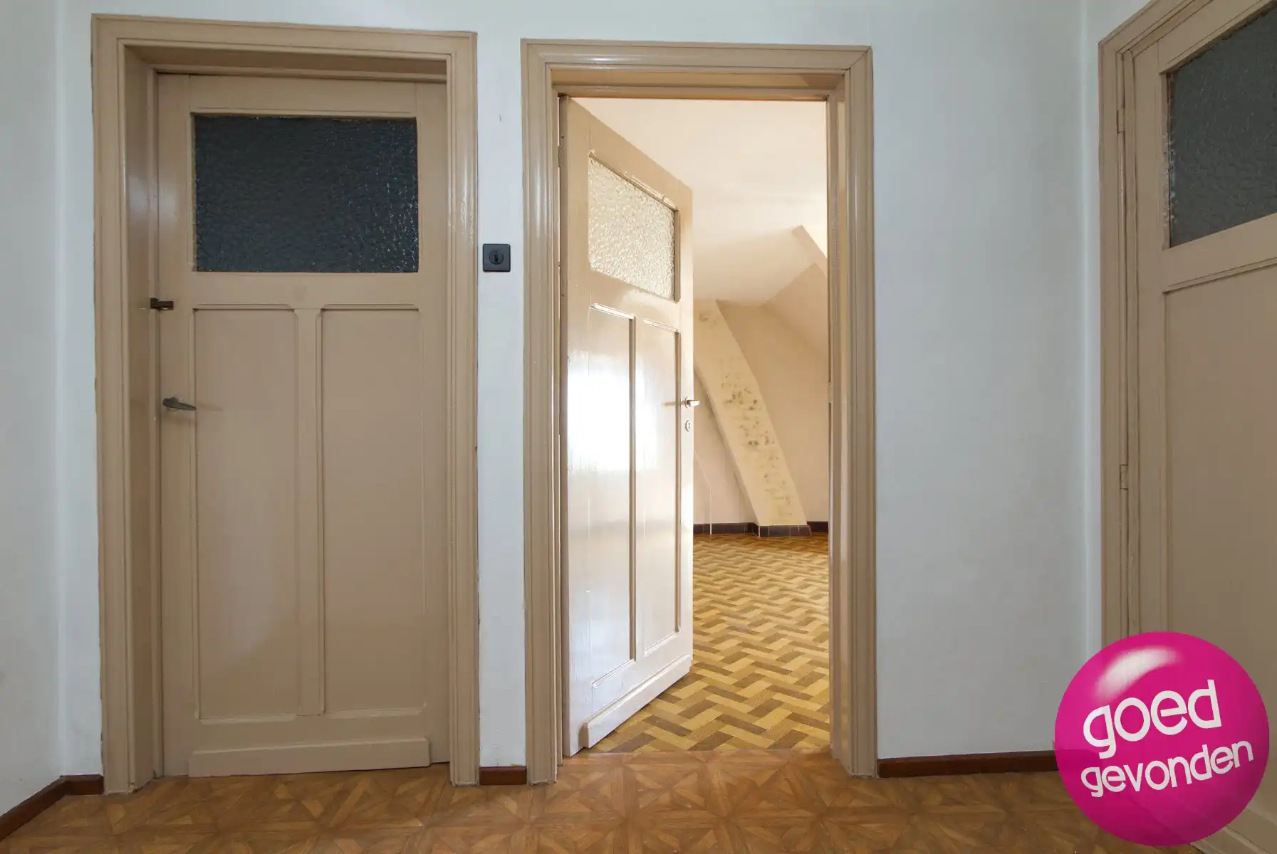 WONING + BOUWGROND - 4 SLK - 2 GARAGES - ATELIER - CENTRUM  foto 16