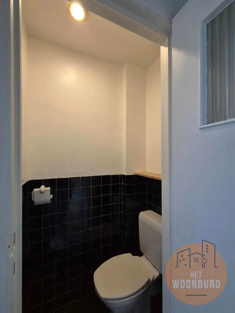 Appt. 1e Verd. met tuin, garage en kelder foto 16