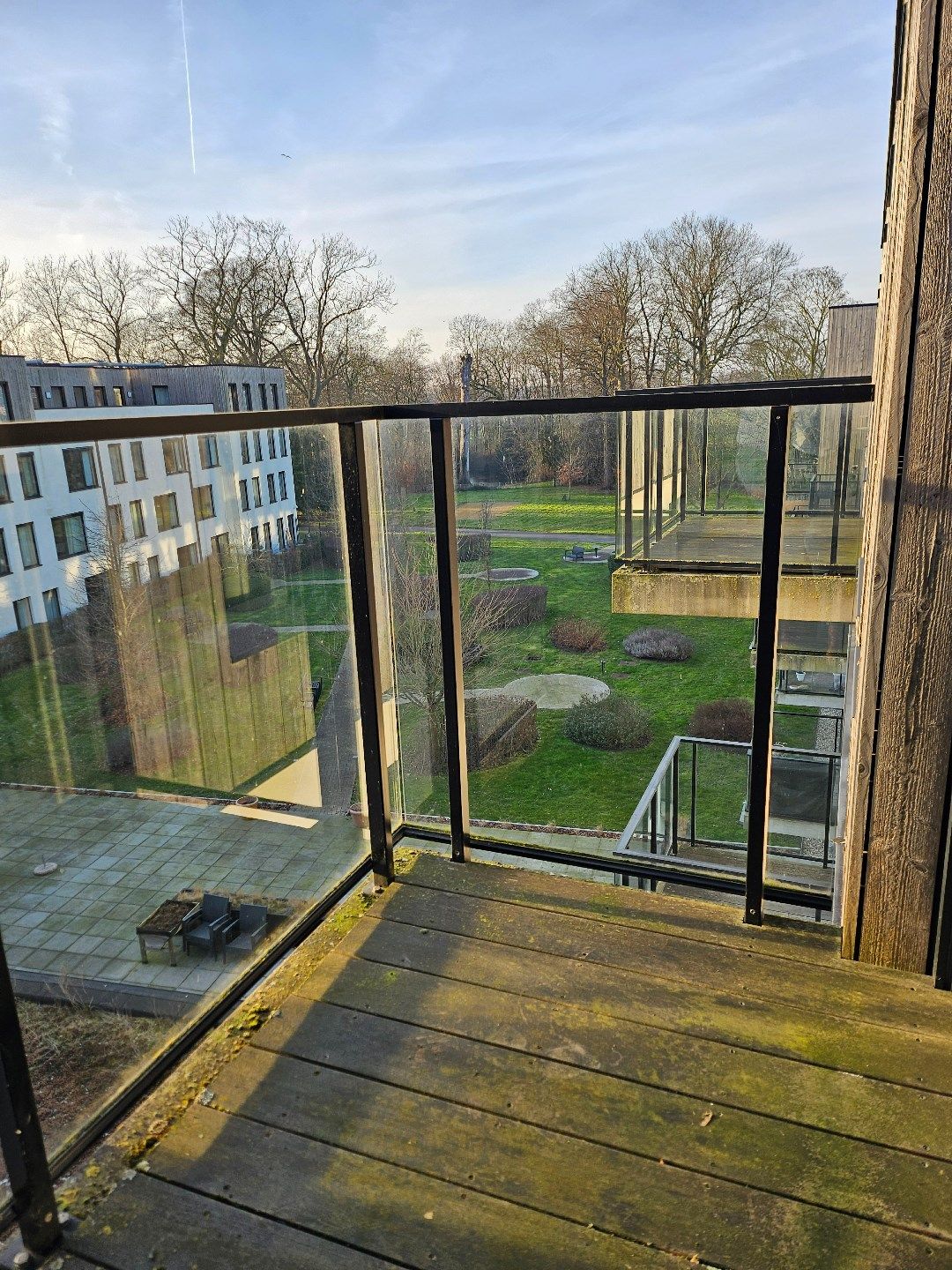 Recente assistentie flat in mooie luxe residentie 'Prinsenhof' nabij Stad Brugge. foto 6
