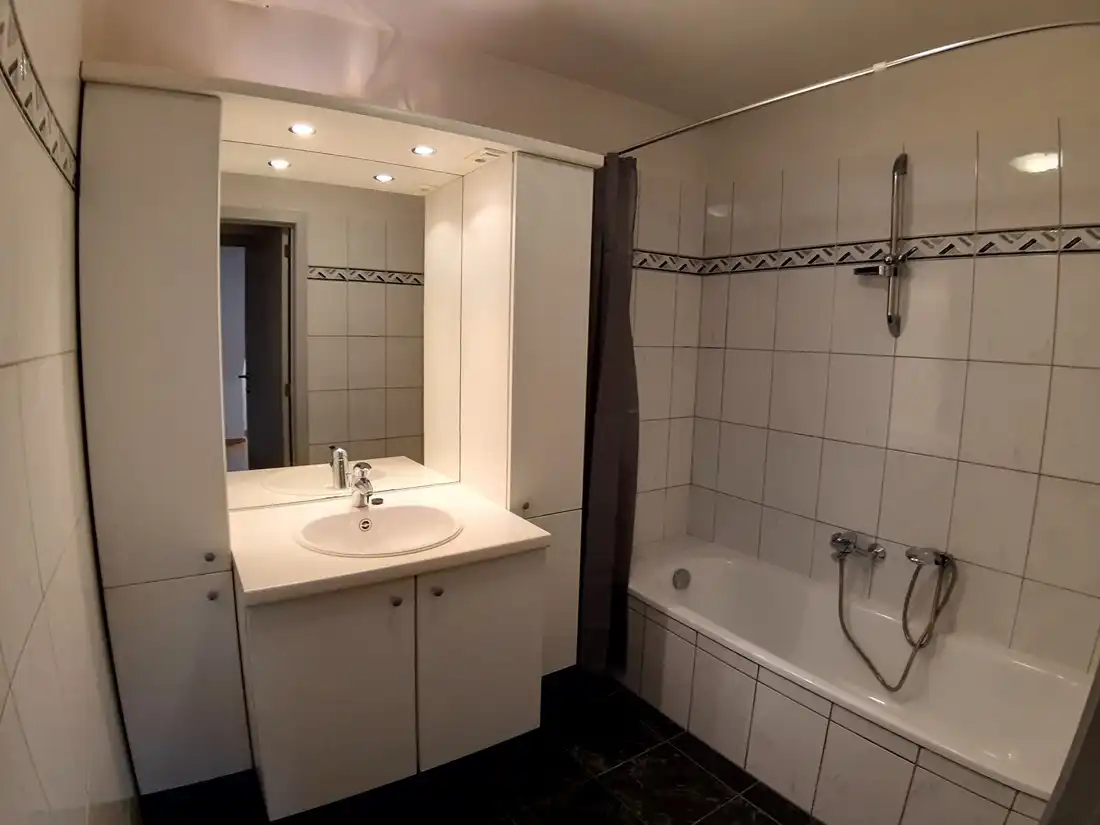 Gunstig gelegen duplex appartement te Genk foto 8