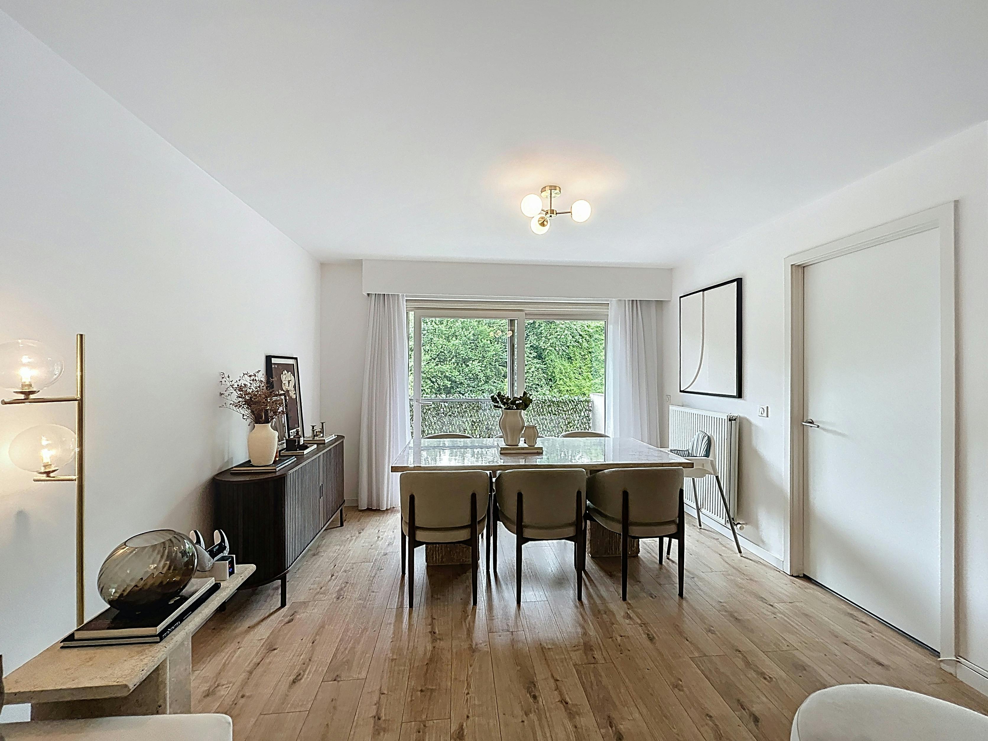 Te koop: 2 Slaapkamer appartement in Anderlecht! foto {{pictureIndex}}