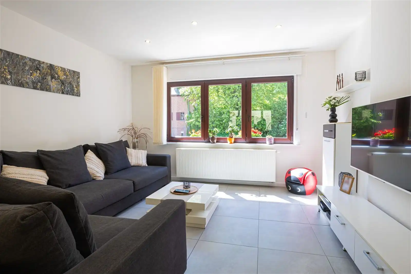 Huis met tuin op toplocatie! foto 7