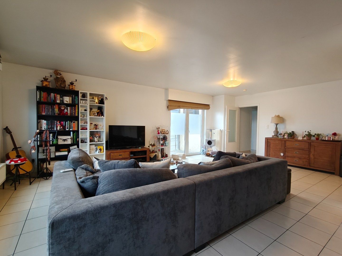 Ruim gelijkvloers appartement te Berlare foto 2