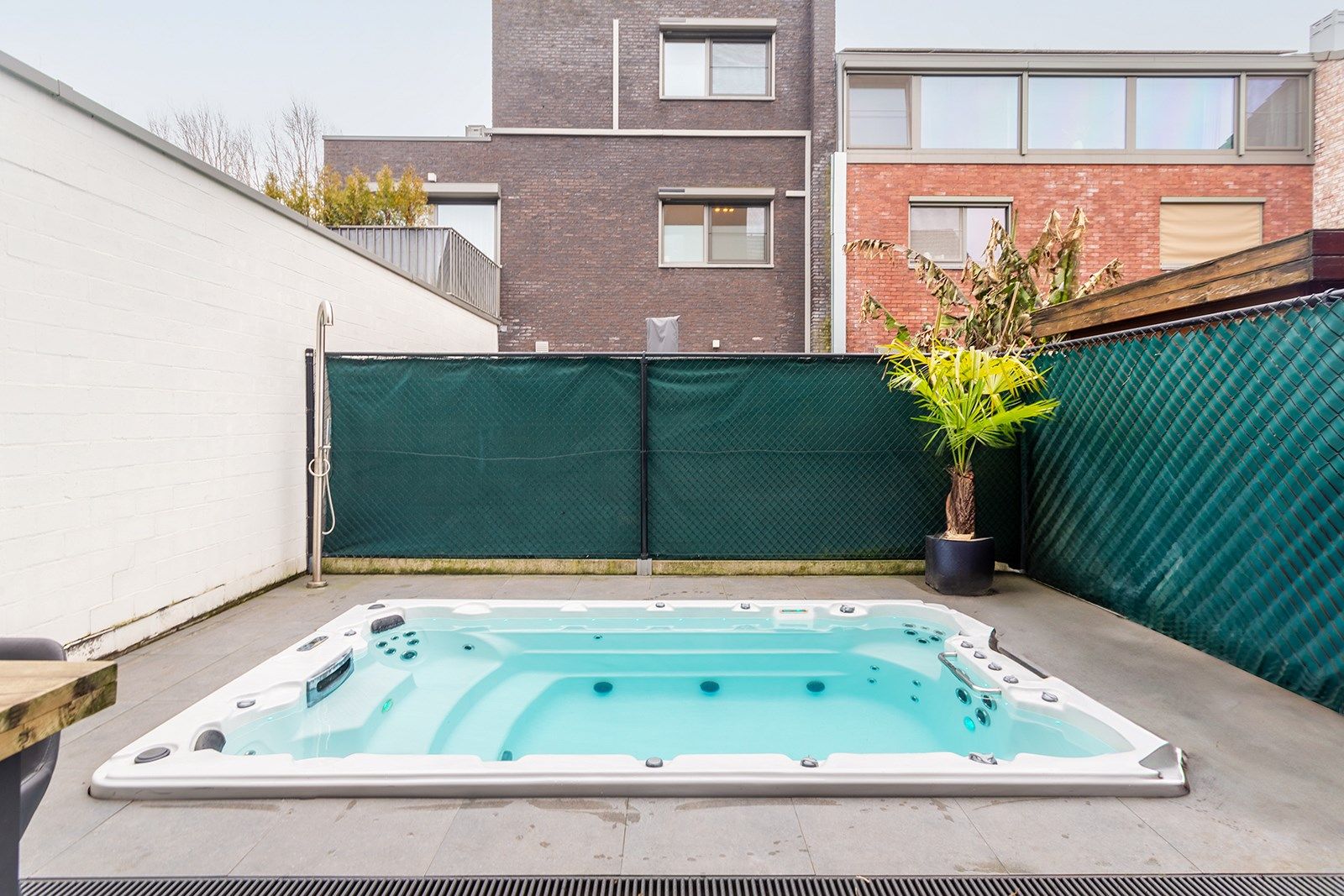 Halfopen bebouwing met 2 terrassen in de Regattawijk!  foto 5