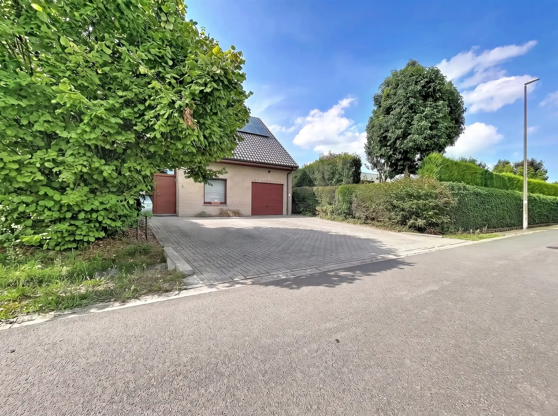 Recente open bebouwing met 5 slaapkamers! foto 28
