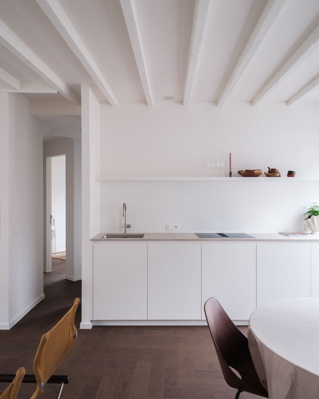 Hoogwaardig gerenoveerd 3 slaapkamer appartement nabij Gent Zuid foto 14