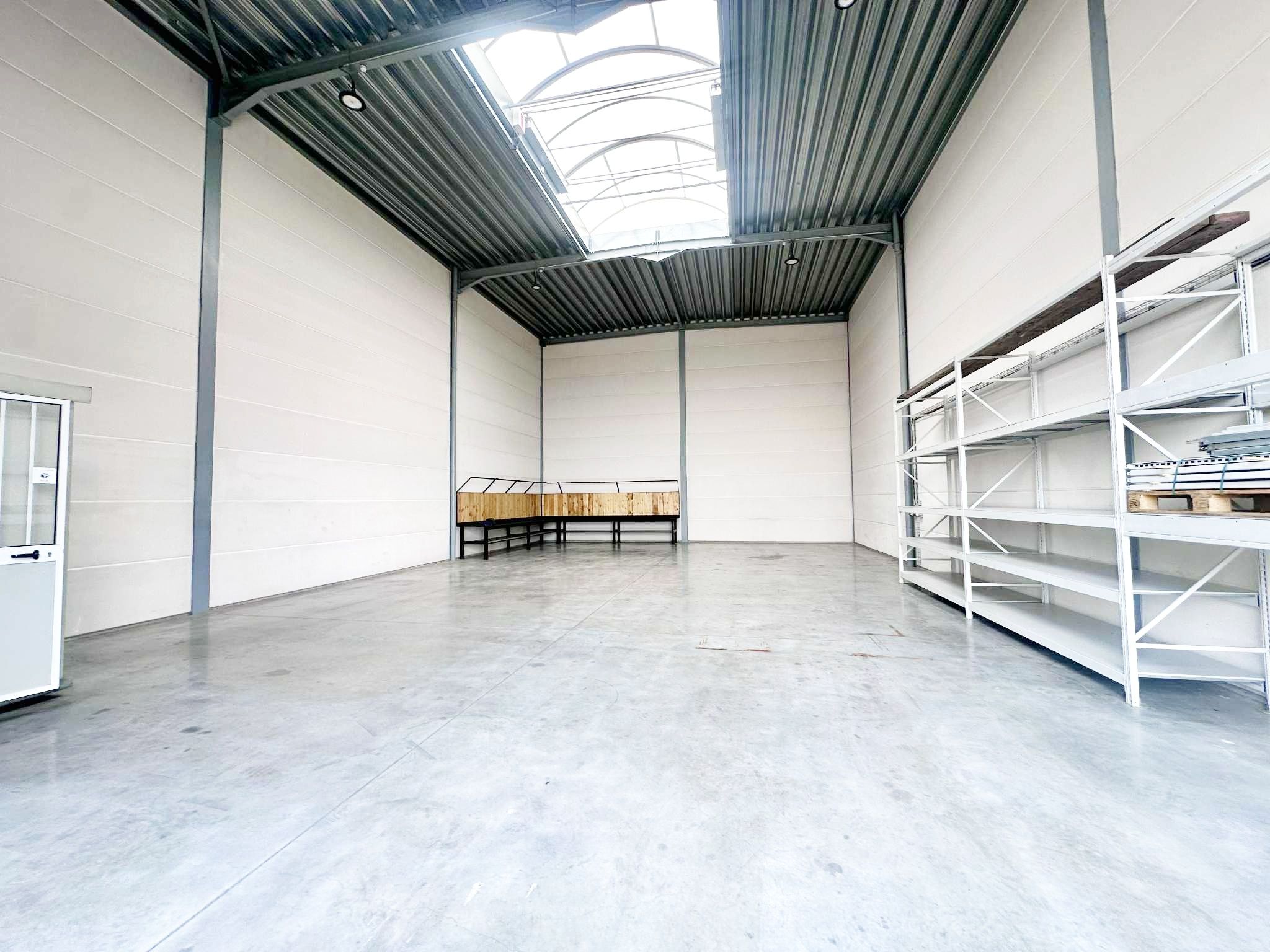 QUASI NIEUWBOUW KMO-UNIT MET 2 PARKEERPLAATSEN foto 4