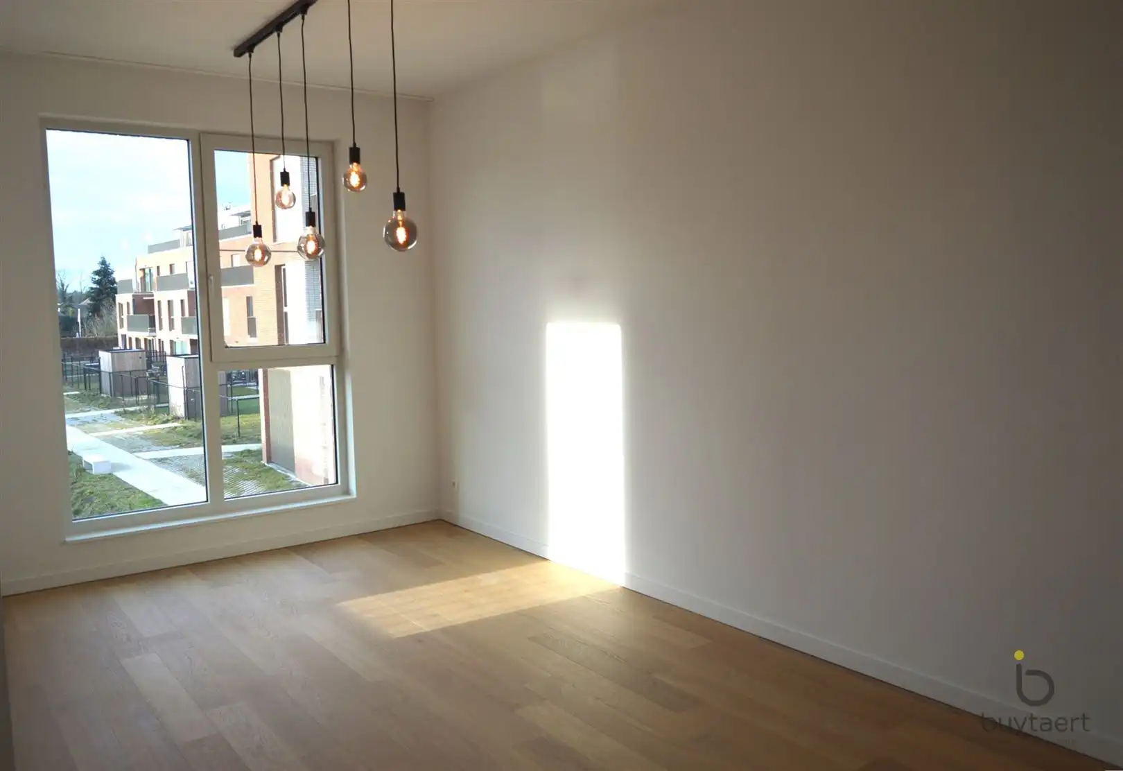 Nieuwbouw appartement met ruim terras en parking te Zoersel. foto 11