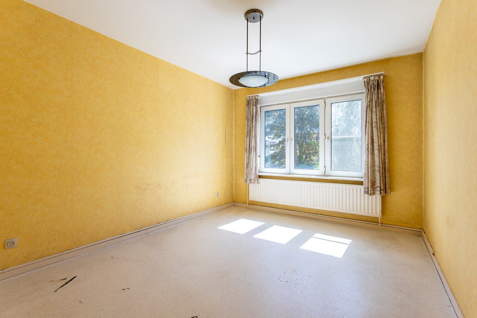 Appartement met 2 slaapkamers recht tegenover Bremweide! foto 7