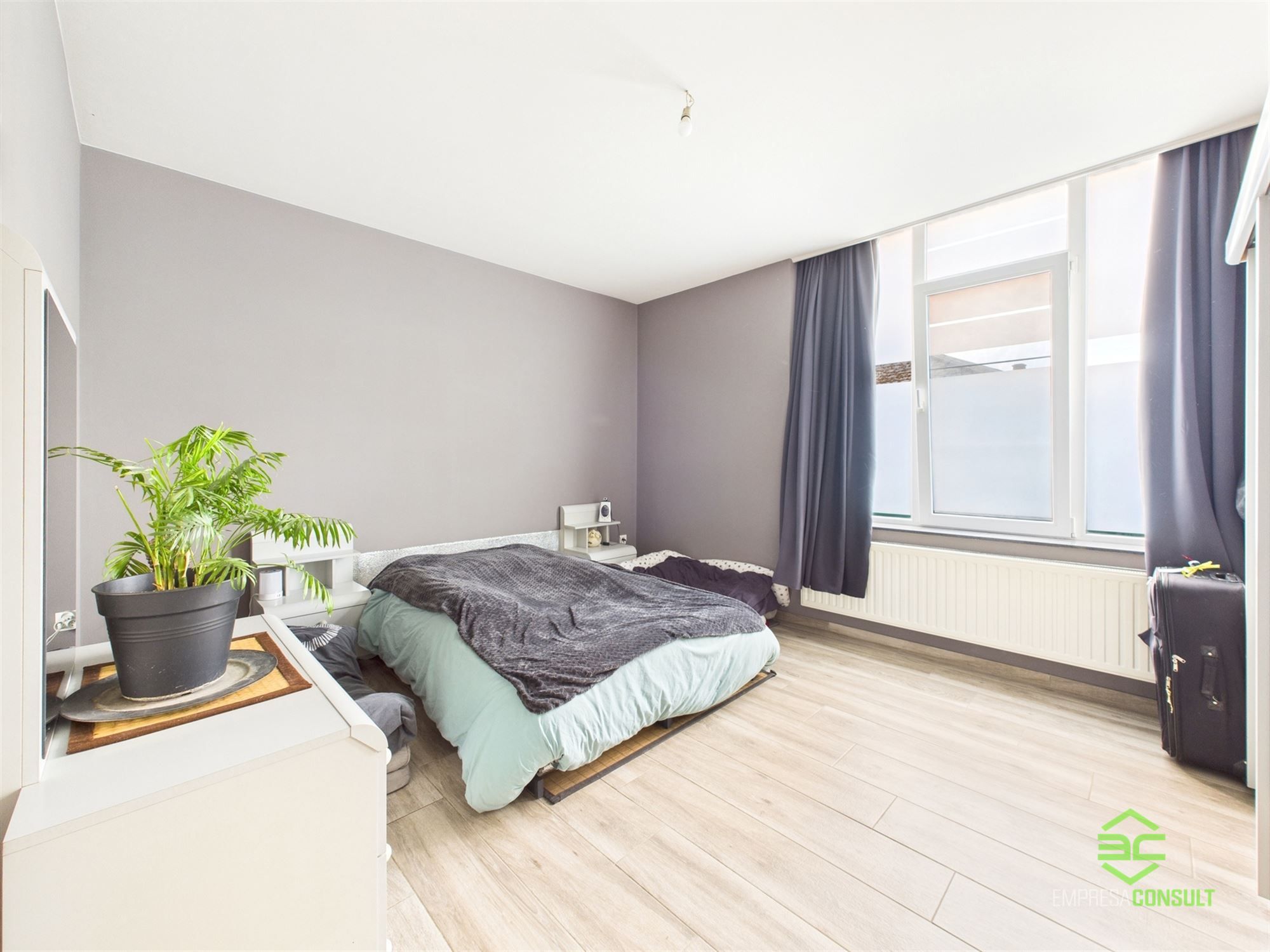 Gelijkvloers app met 3 slpk op 17a 45ca! foto 10