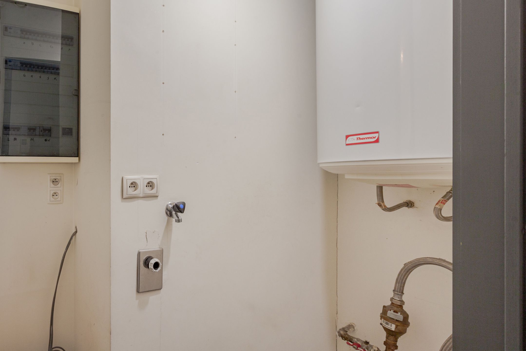 Lichtrijke 2 slaapkamer appartement in Gent Centrum foto 25