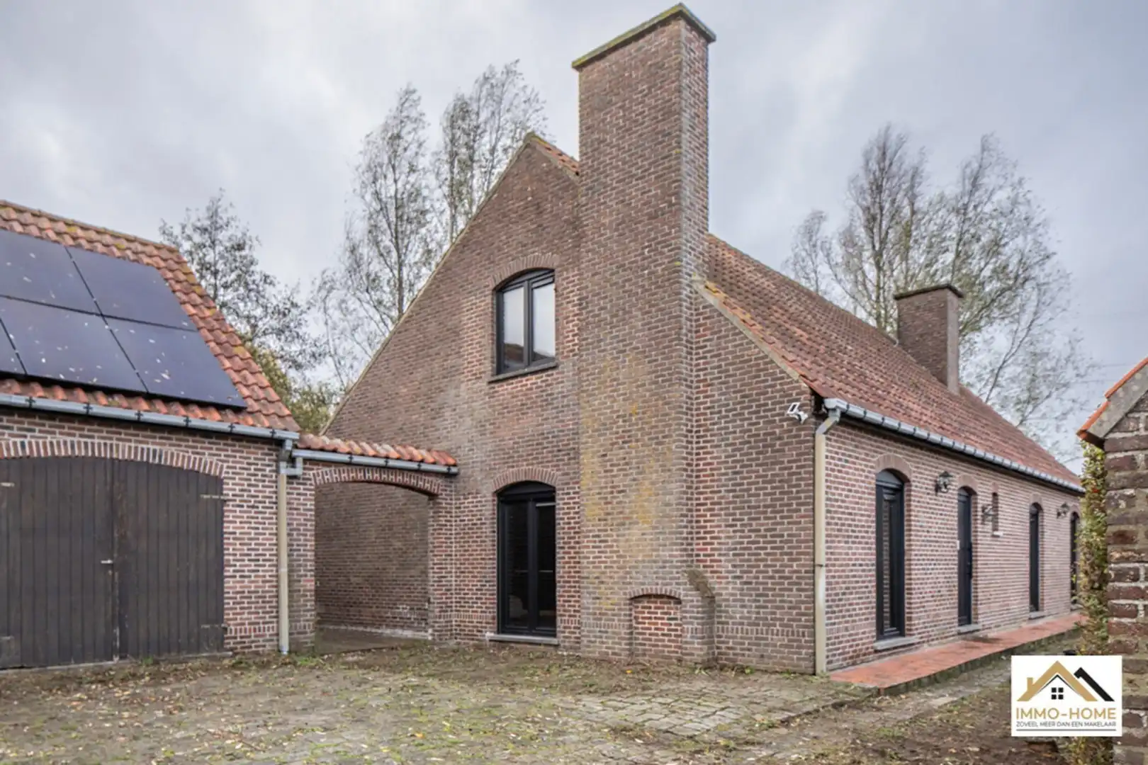 Gerenoveerde ruime open bebouwing op landelijke ligging foto 22