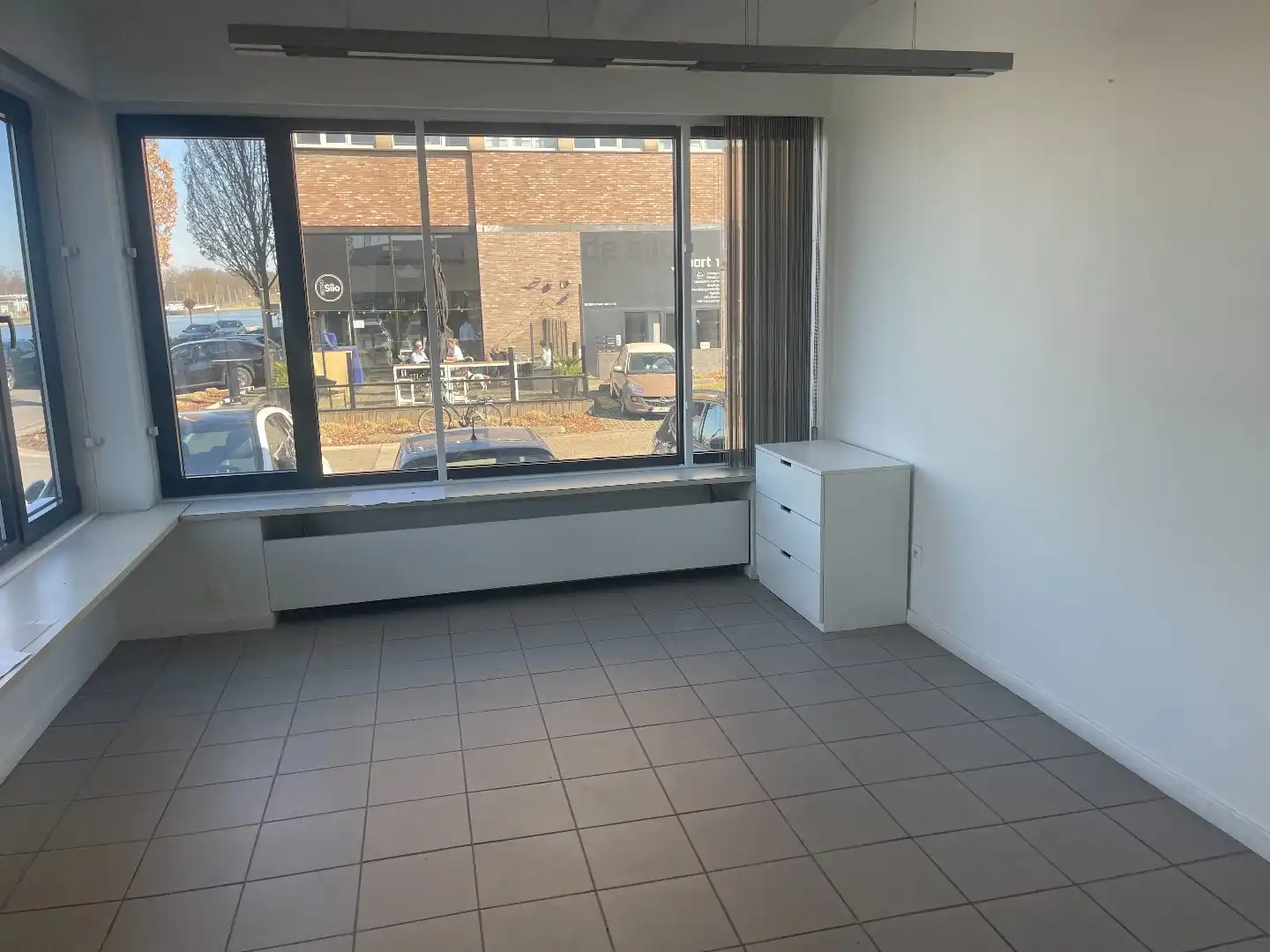 Industriële multifunctionele bedrijfsruimte van 1500m² in Hasselt met 2080 m² perceeloppervlakte en 50.00 parkeerplaatsen foto 22