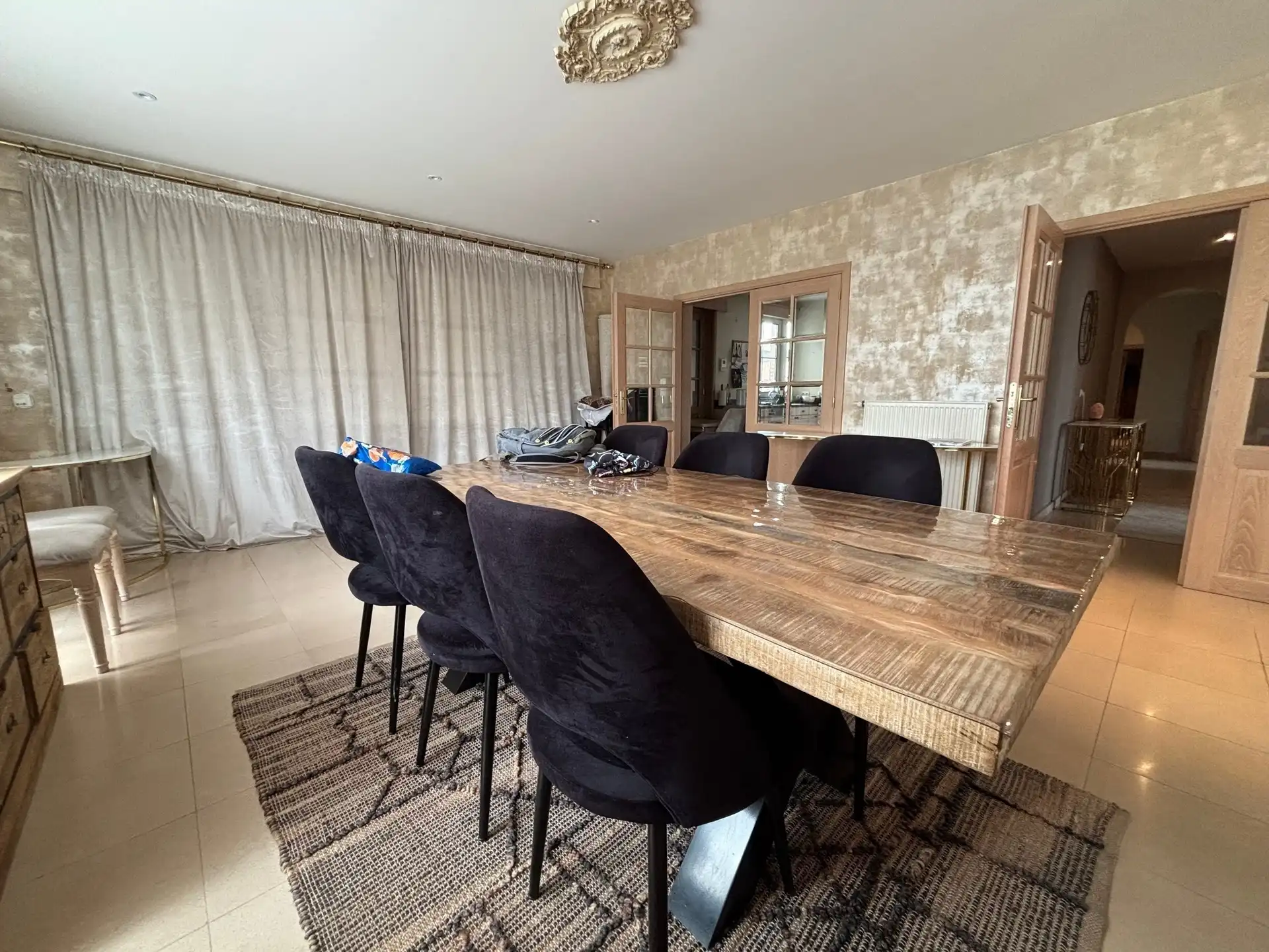 Ruime villa in een rustige omgeving met een grote tuin  foto 14