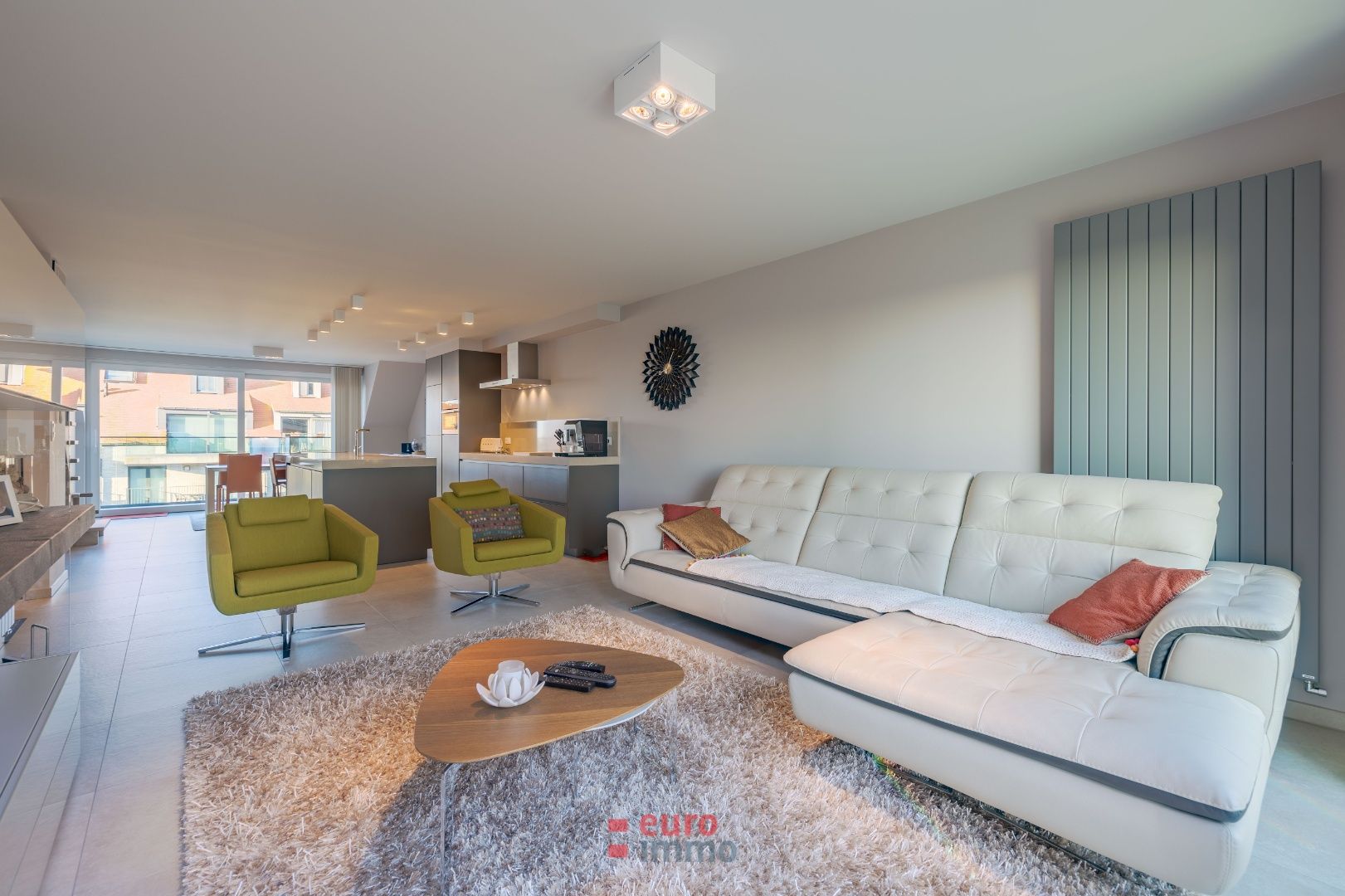Fenomenaal appartement met 3 slaapkamers in het hart van Nieuwpoort-Bad foto {{pictureIndex}}