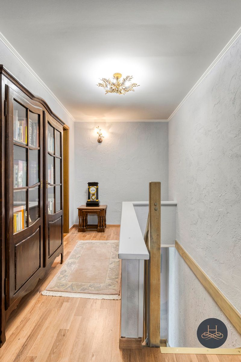 Charmante villa met open uitzicht en zwemvijver foto 19