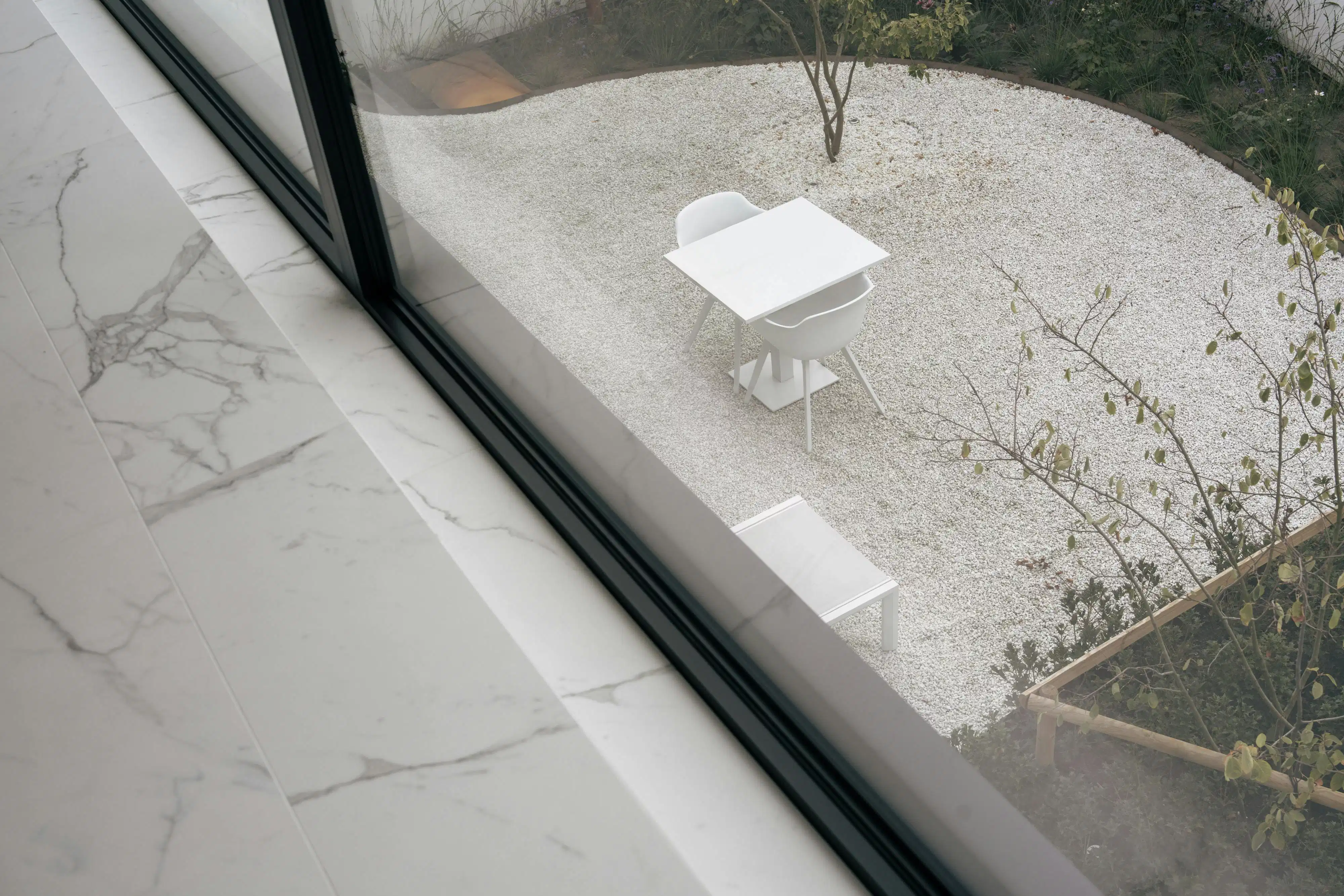 Hypermoderne strakke villa met zwembad nabij Roeselare foto 23