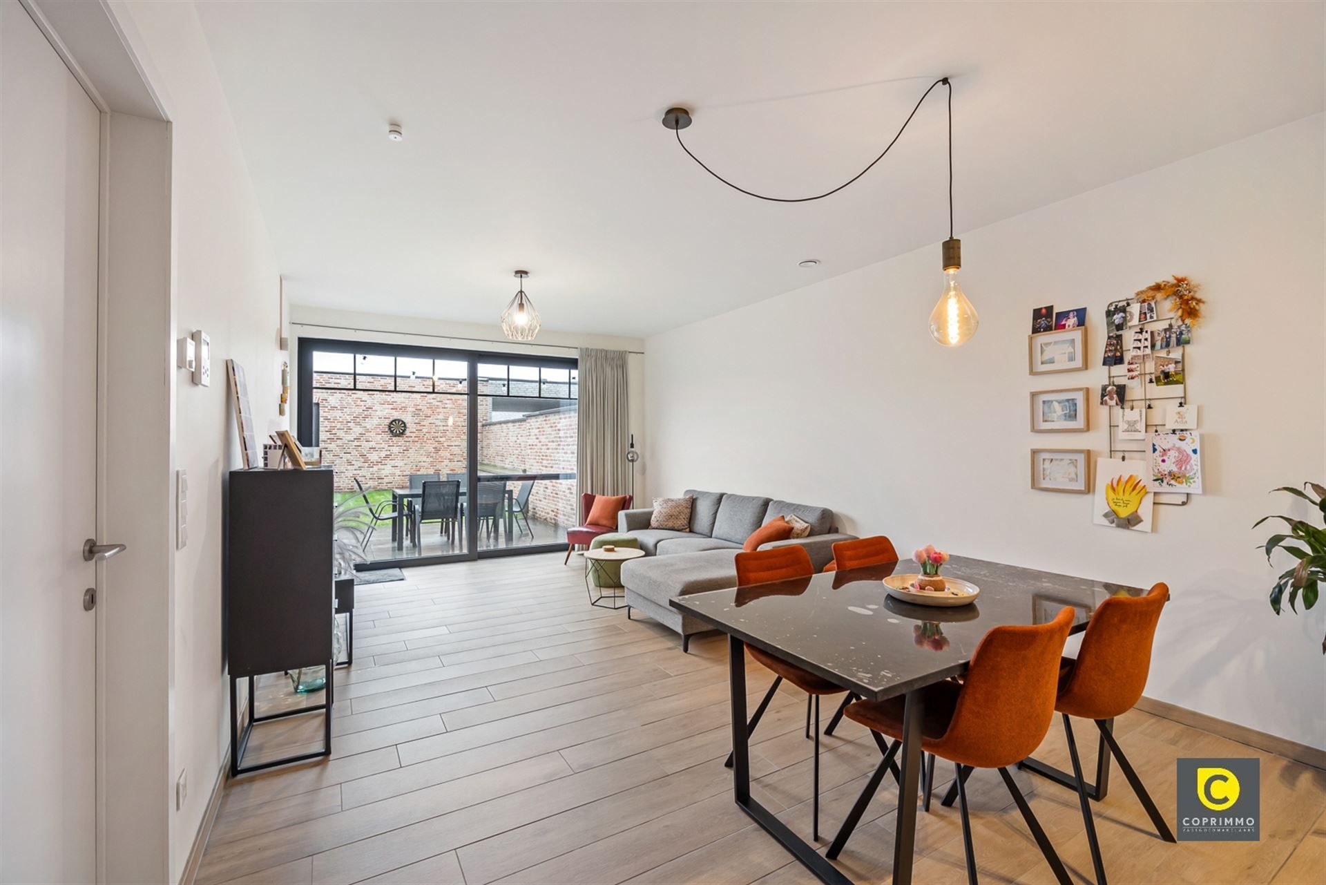 Modern Appartement in hartje Geel foto 6