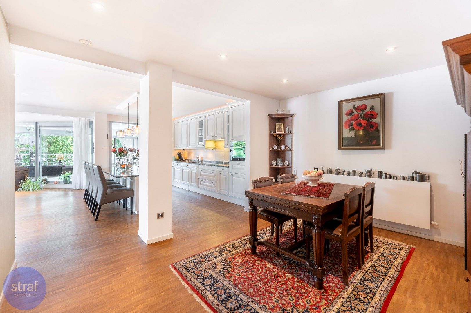 Gigantisch hoekappartement 233m2 met 3 slpks, 2 badk. en zicht op het MAS foto 6