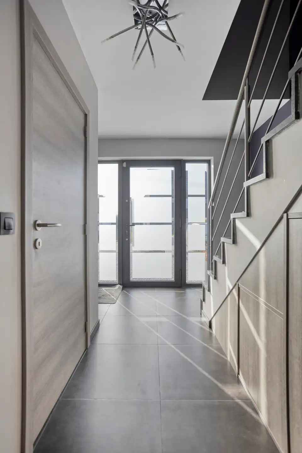 Recente vrijstaande woning op perceel van 10a foto 2