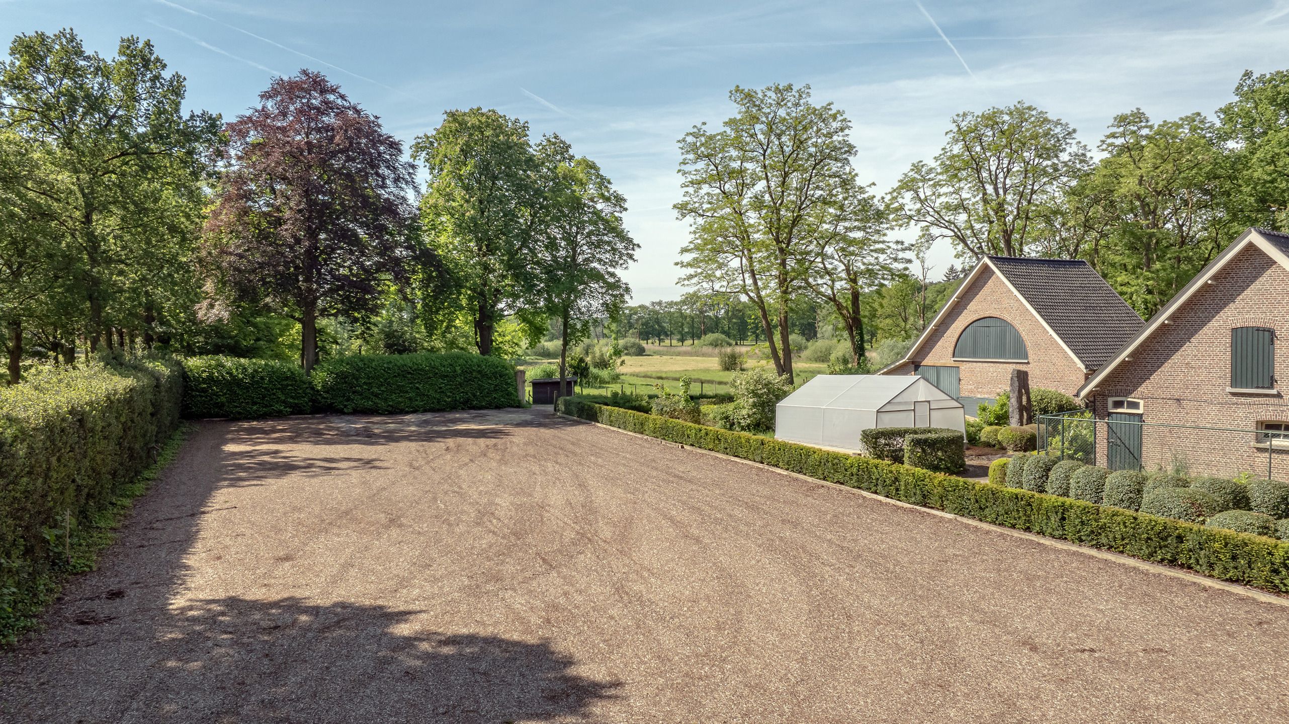 Exclusief landgoed “De Markgraaf” met polyvalent bijgebouw  foto 44