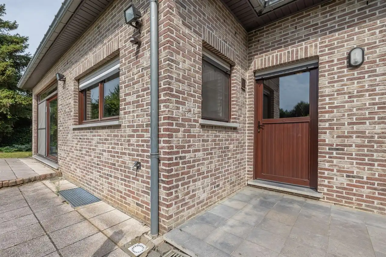 Landelijke villa op 1 hectare in Assent foto 58