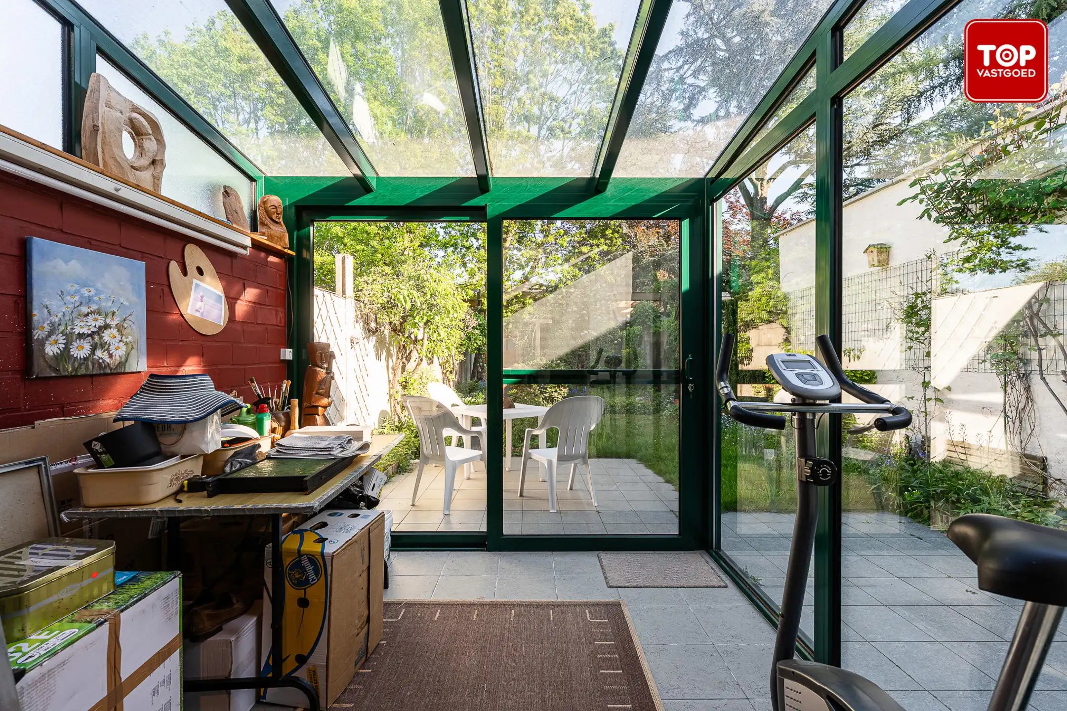 Instapklare woning met leuke tuin op gunstige locatie.  foto 9