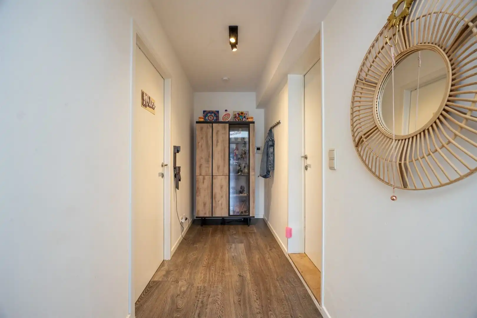 Gelijkvloers appartement met terras en parking op rustige locatie foto 14