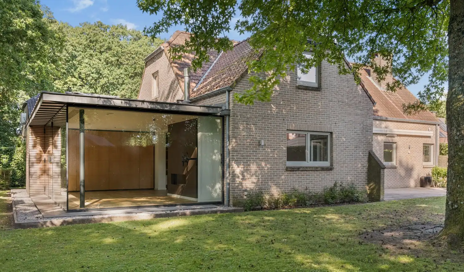 Rustig wonen aan de Borggravevijvers – Hedendaagse gezinswoning met 3 slaapkamers en dubbele inpandige garage foto 8