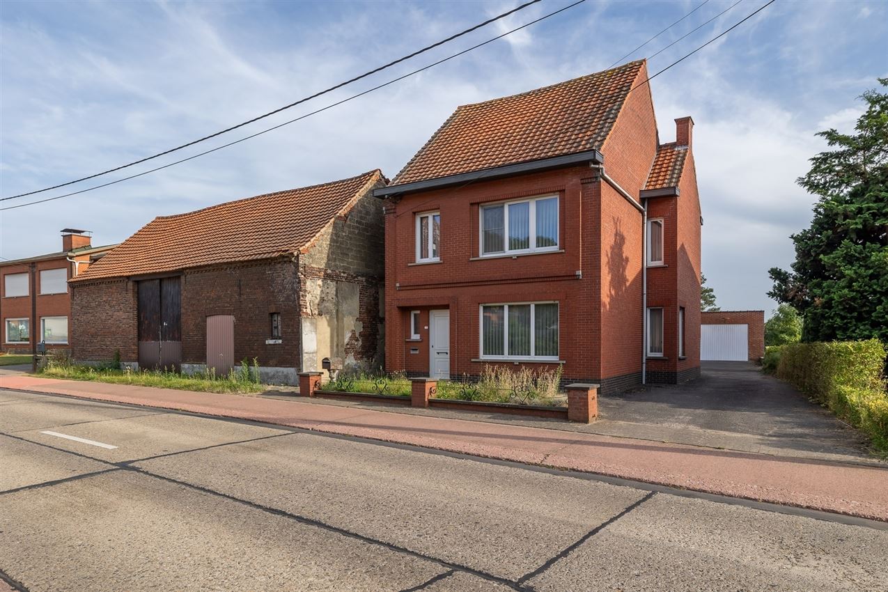 Woning (3 slk) met stal op 19a27ca foto 4