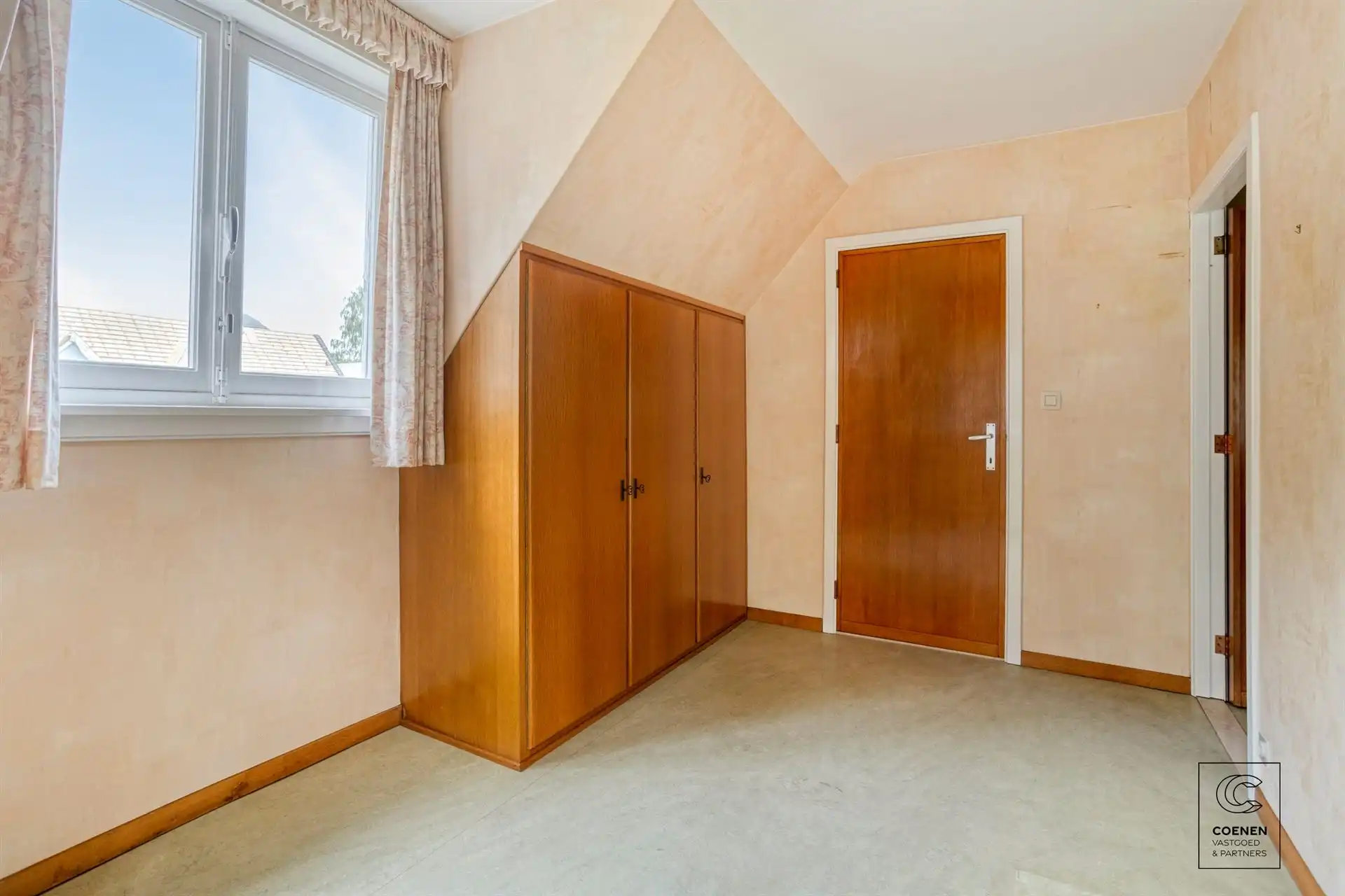 Te renoveren woning op een TOPlocatie te Schilde! foto 18