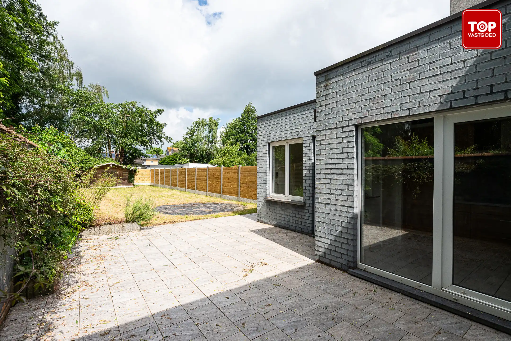 Instapklare woning met 3 slaapkamers, garage en zonnige tuin foto 21