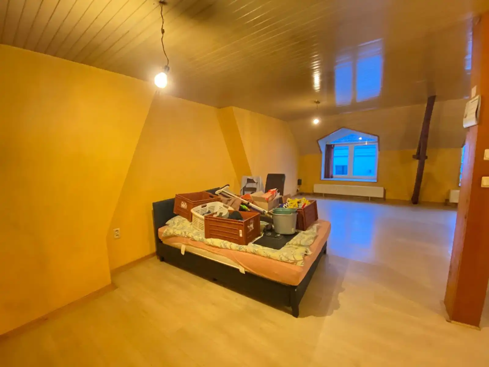 OPBRENGSTEIGENDOM IN IZEGEM (3 APPARTEMENTEN)  foto 26