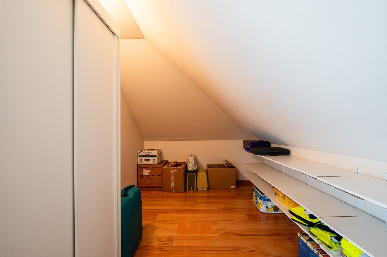 Ruime open bebouwing met hoogwaardige afwerking en zuidgerichte tuin foto 19
