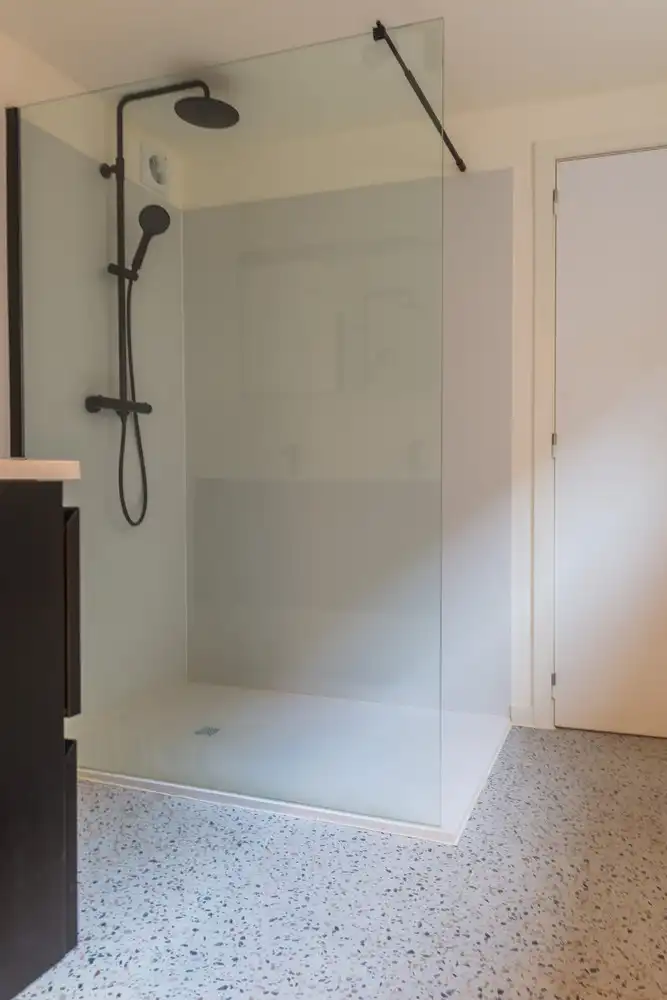 Charmante, gerenoveerde woning met 3 slaapkamers, tuin en garage in Mol foto 9