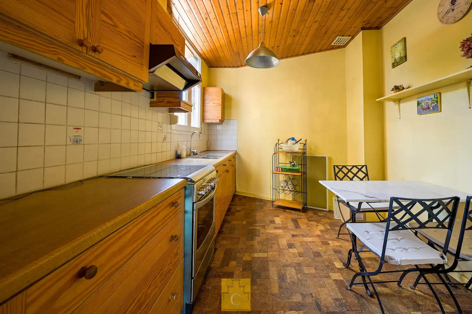 Eclectisch Burgershuis uit het begin van de 20e eeuw — een beschermd monument met karakter en uitstraling. foto 17