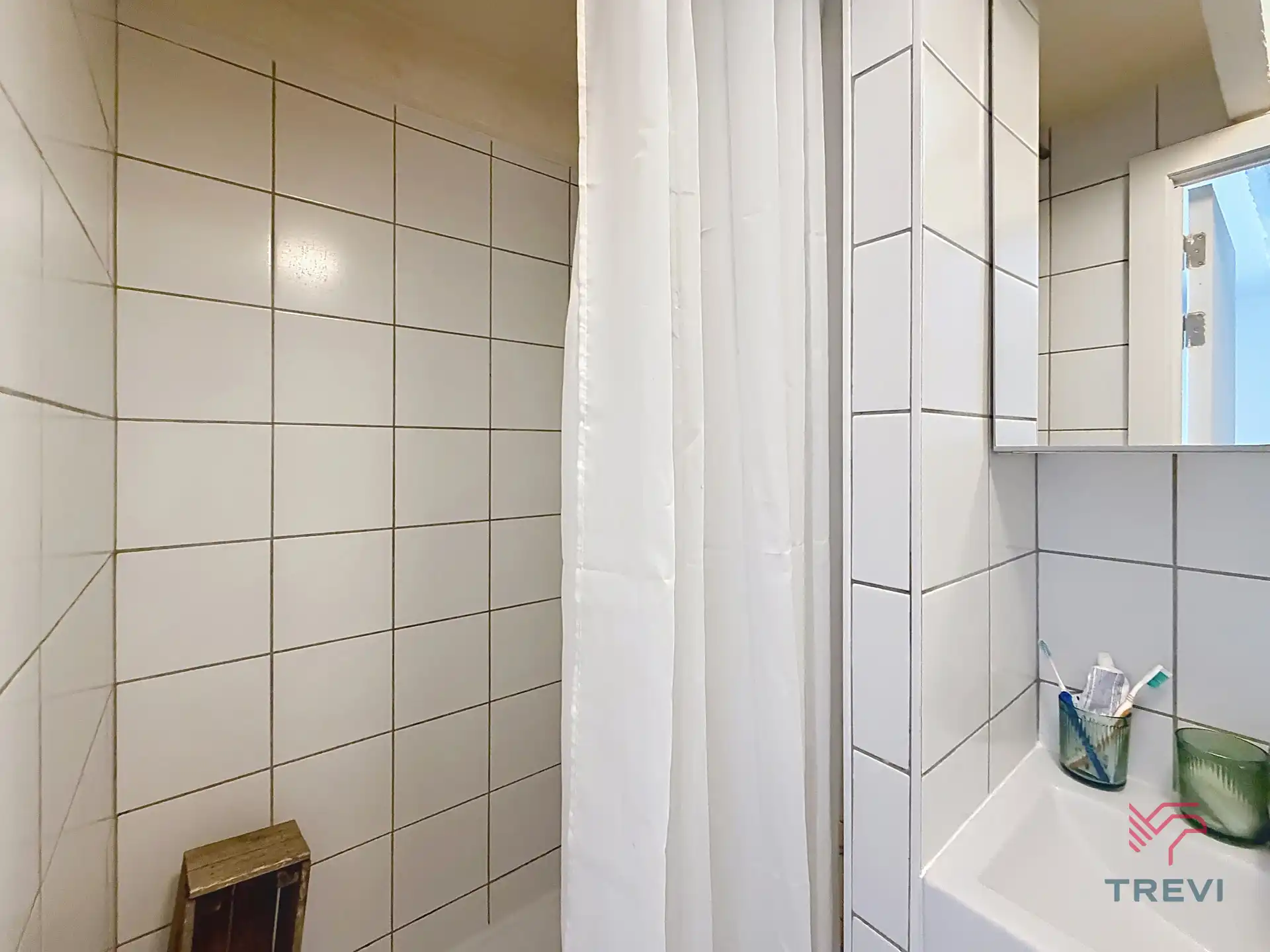 Gemeubileerd 1-slaapkamerappartement! foto 9