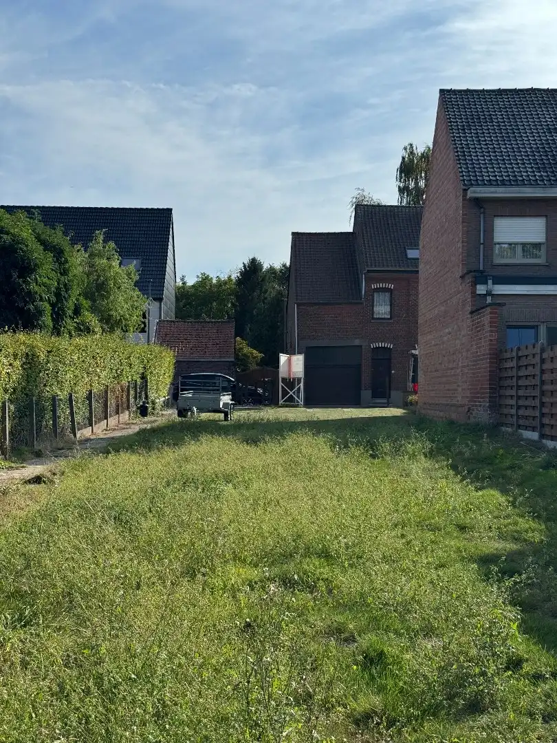 een perceel grond foto 8
