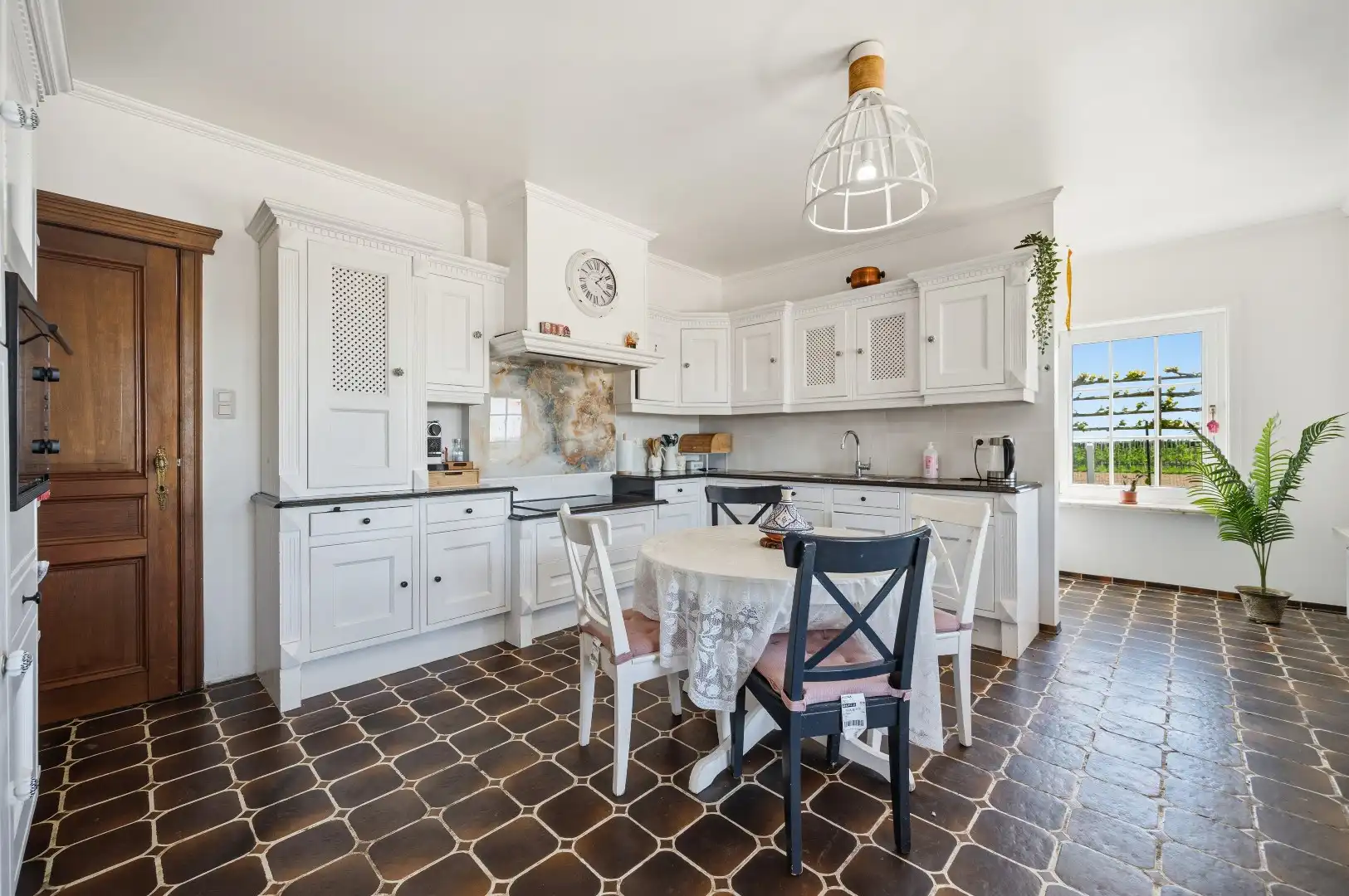 Landelijk gelegen villa op prachtig terrein te Oplinter foto 9
