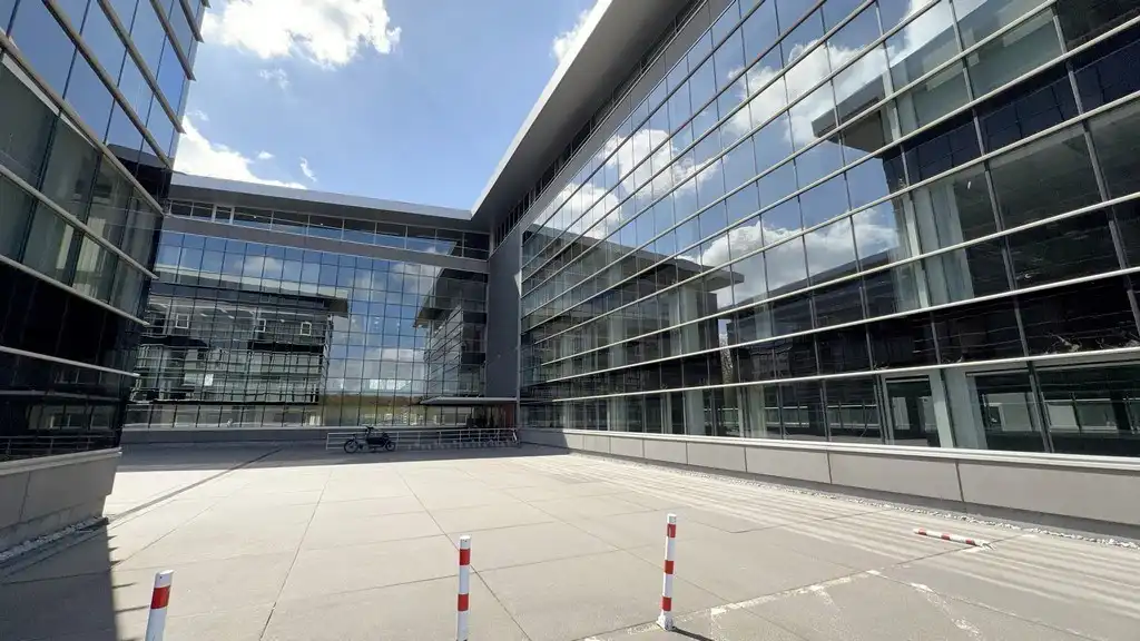 Kantoorruimte te huur in Axxes Business Park II in Merelbeke foto 16