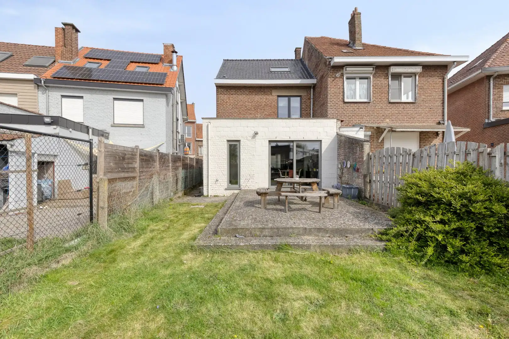 Gerenoveerde halfopen woning met 3 slaapkamers en tuin – 1651 LOT (BEERSEL) foto 3