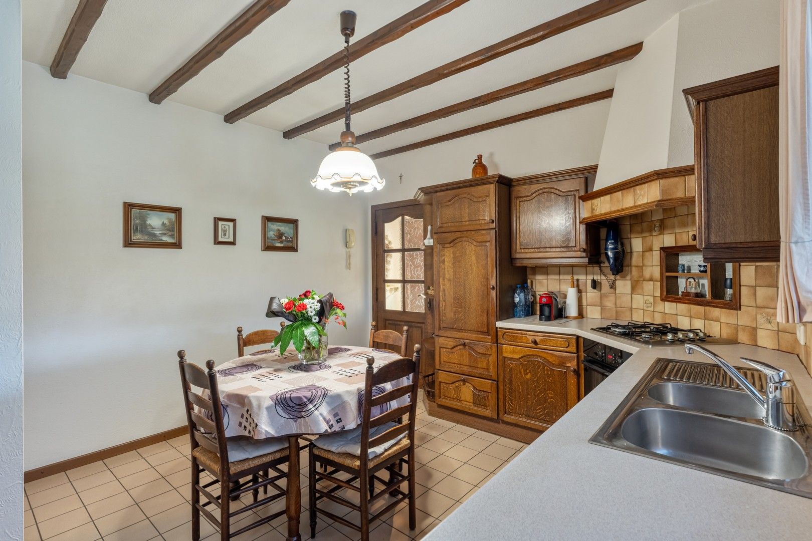 Te renoveren woning met enorm potentieel in de rustige Leliestraat – Houthalen-Oost foto 4