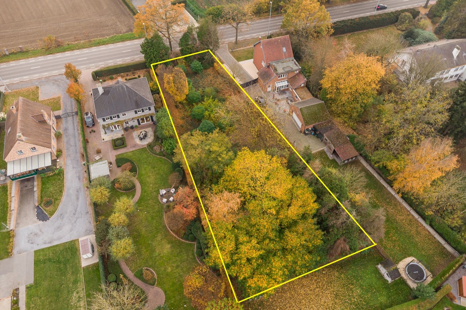 Grond te koop foto {{pictureIndex}}